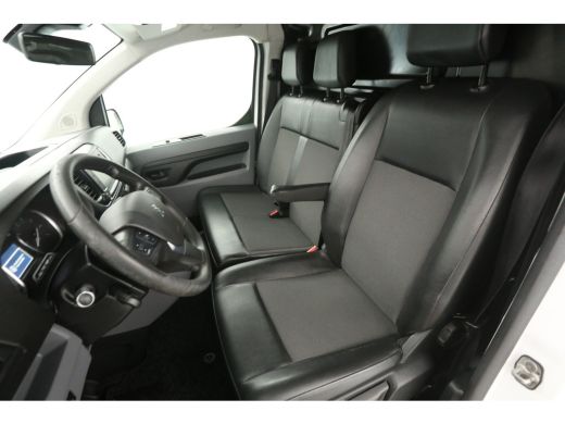 Peugeot Expert 2.0 BlueHDI L3H1 | Airco | Cruise | 3 Zits | Trekhaak | Carplay | Navi | Parkeersens. ActivLease financial lease