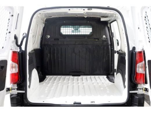 Peugeot Partner 1.5 BlueHDI 130pk Automaat Airco/Navi/Cruise Control 06-2020 ActivLease financial lease
