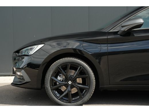 Seat Leon Sportstourer FR Business - eHybrid | Achteruitrijcamera | Automatisch dimmende binnenspiegel | Da... ActivLease financial lease