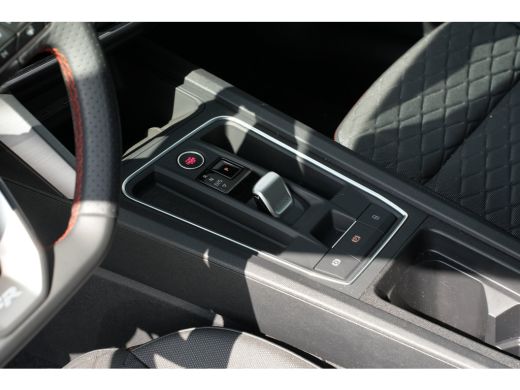 Seat Leon Sportstourer FR Business - eHybrid | Achteruitrijcamera | Automatisch dimmende binnenspiegel | Da... ActivLease financial lease