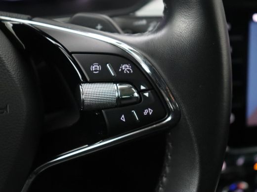 Skoda Superb 1.4 TSI iV Business Edition | SOH 92,3% | Stoelverwarming | Virtual Cockpit | Adaptive cruise | C... ActivLease financial lease