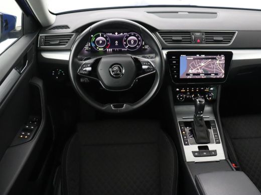 Skoda Superb 1.4 TSI iV Business Edition | SOH 92,3% | Stoelverwarming | Virtual Cockpit | Adaptive cruise | C... ActivLease financial lease