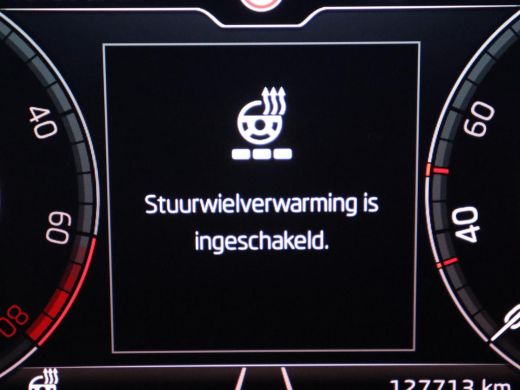 Skoda Superb 1.4 TSI iV Business Edition | SOH 92,3% | Stoelverwarming | Virtual Cockpit | Adaptive cruise | C... ActivLease financial lease