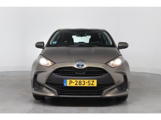 Toyota Yaris 1.5 Hybrid Active | Automaat! | Dealer Onderhouden! | Camera | Cruise Adaptive | Clima | Navi By ... ActivLease financial lease