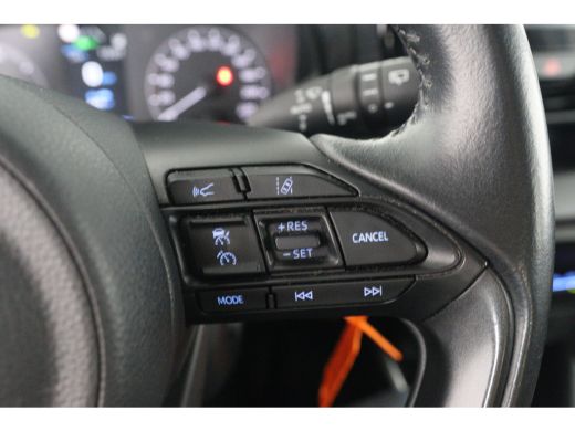Toyota Yaris 1.5 Hybrid Active | Automaat! | Dealer Onderhouden! | Camera | Cruise Adaptive | Clima | Navi By ... ActivLease financial lease