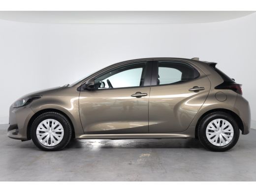 Toyota Yaris 1.5 Hybrid Active | Automaat! | Dealer Onderhouden! | Camera | Cruise Adaptive | Clima | Navi By ... ActivLease financial lease