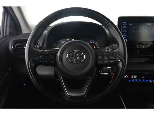 Toyota Yaris 1.5 Hybrid Active | Automaat! | Dealer Onderhouden! | Camera | Cruise Adaptive | Clima | Navi By ... ActivLease financial lease