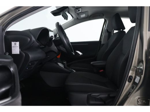 Toyota Yaris 1.5 Hybrid Active | Automaat! | Dealer Onderhouden! | Camera | Cruise Adaptive | Clima | Navi By ... ActivLease financial lease