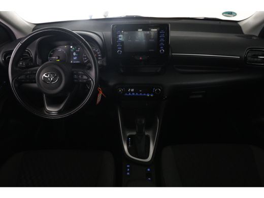 Toyota Yaris 1.5 Hybrid Active | Automaat! | Dealer Onderhouden! | Camera | Cruise Adaptive | Clima | Navi By ... ActivLease financial lease
