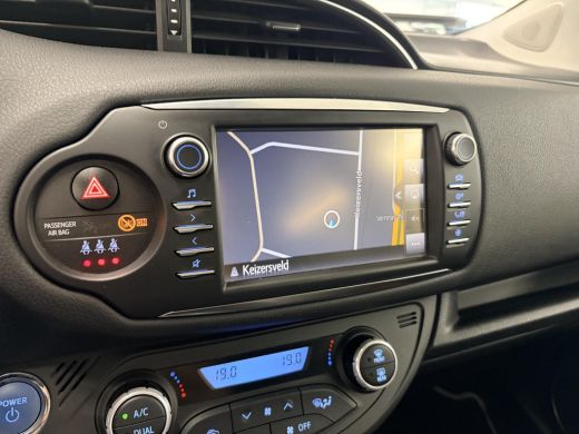 Toyota Yaris 1.5 Hybrid Y20 ActivLease financial lease