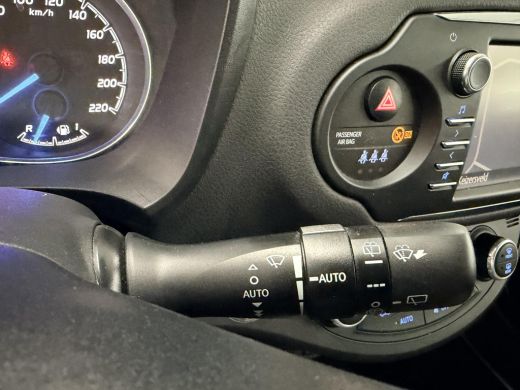 Toyota Yaris 1.5 Hybrid Y20 ActivLease financial lease