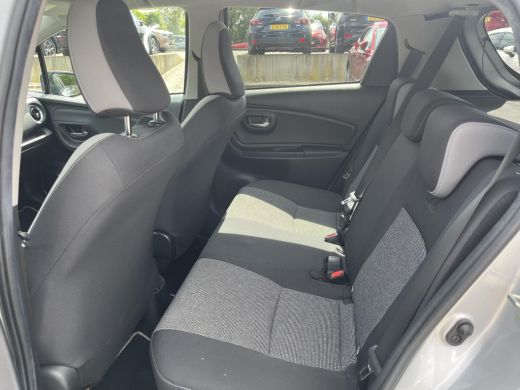 Toyota Yaris 1.5 Hybrid Y20 | Navigatie | Achteruitrijcamera | Cruise control ActivLease financial lease