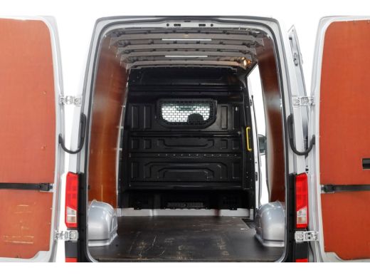 Volkswagen Crafter 35 2.0 TDI 177pk L3H3 (L2H2) DSG-Automaat Highline LED/Navi/Camera 06-2019 ActivLease financial lease