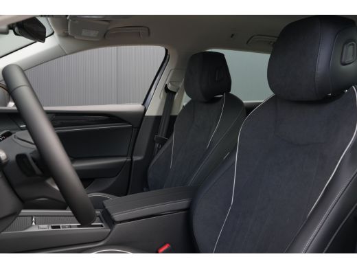 Volkswagen Passat Variant Business - eHybrid | 'App-Connect' draadloze smartphone integratie | Afstandscontrolesyst... ActivLease financial lease