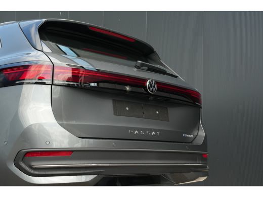 Volkswagen Passat Variant Business - eHybrid | 'App-Connect' draadloze smartphone integratie | Afstandscontrolesyst... ActivLease financial lease