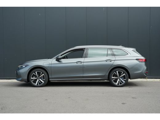 Volkswagen Passat Variant Business - eHybrid | 'App-Connect' draadloze smartphone integratie | Afstandscontrolesyst... ActivLease financial lease