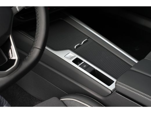 Volkswagen Passat Variant Business - eHybrid | 'App-Connect' draadloze smartphone integratie | Afstandscontrolesyst... ActivLease financial lease