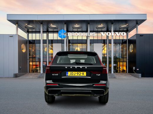 Volvo  XC60 T6 Recharge Plus Dark | 19" Allseason | Panoramadak | Head-Up | 360 Camera | Trekhaak | Harman Ka... ActivLease financial lease