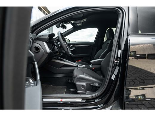 Audi A3 Sportback 40 TFSI e S edition 204PK | Stoelverwarming | Achteruitrijcamera | ACC | Sfeerverlichti... ActivLease financial lease