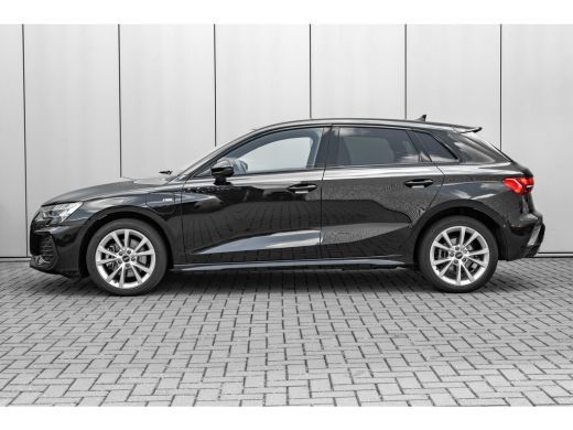 Audi A3 Sportback 40 TFSI e S edition 204PK | Stoelverwarming | Achteruitrijcamera | ACC | Sfeerverlichti... ActivLease financial lease
