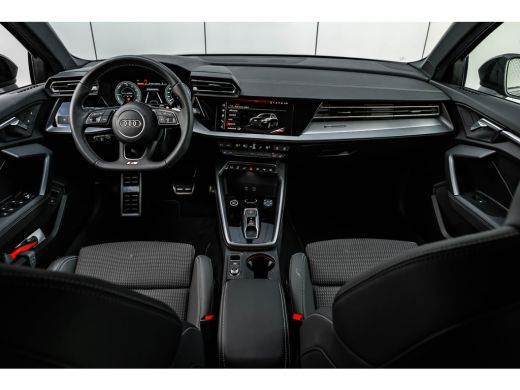 Audi A3 Sportback 40 TFSI e S edition 204PK | Stoelverwarming | Achteruitrijcamera | ACC | Sfeerverlichti... ActivLease financial lease