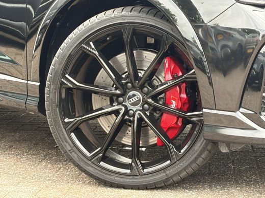 Audi Q3 TFSI RS Pano.dak Carplay Pano.dak Trekhaak Sportzetels 21Inch ActivLease financial lease