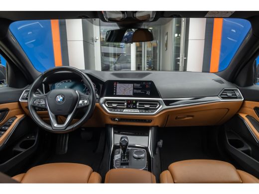 BMW 3 Serie Touring 330e eDrive Edition | leder | Stoelverwarming | Digitaal dashboard | Navigatie | Keyless ... ActivLease financial lease