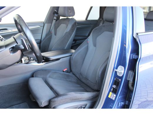 BMW 5 Serie Touring 530e xDrive High Executive | SOH 83% | Alcantara bekleding | Harman kardon audio | Apple ... ActivLease financial lease