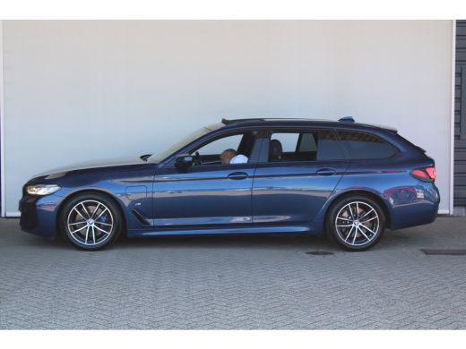 BMW 5 Serie Touring 530e xDrive High Executive | SOH 83% | Alcantara bekleding | Harman kardon audio | Apple ... ActivLease financial lease