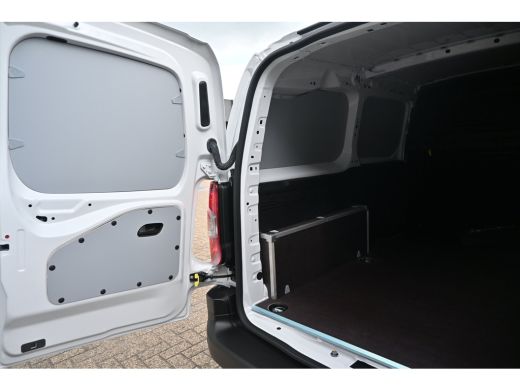 Citroën &euml;-Berlingo 136 L2 50 kWh DEMO-DEAL! Tot 8 Jaar Garantie! | Navigatie | Achteruitrijcamera | Dodehoek-Detecti... ActivLease financial lease