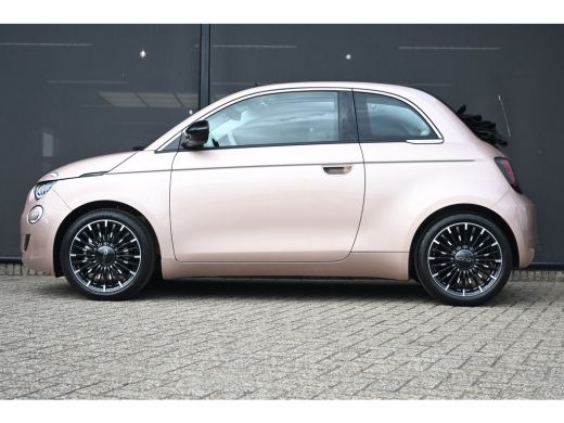 Fiat 500C 1.0 Hybrid La Prima DEMO-DEAL! Tot 8 Jaar Garantie! | Vol-Leder | Achteruitrijcamera | Stoelverwa... ActivLease financial lease