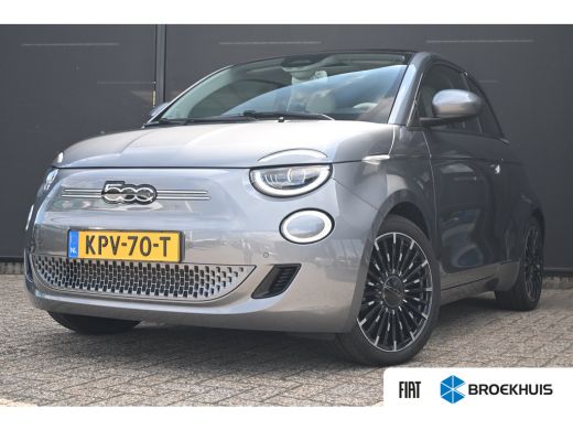Fiat 500e La Prima 42 kWh 95%SOH! | Panoramadak | Incl. Winterset | JBL | Vol-Leder | Adaptive Cruise | Dea... ActivLease financial lease