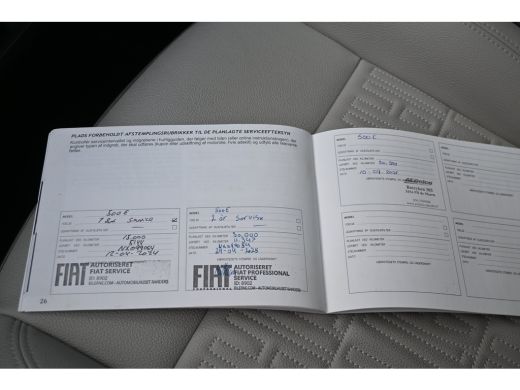 Fiat 500e La Prima 42 kWh 95%SOH! | Panoramadak | Incl. Winterset | JBL | Vol-Leder | Adaptive Cruise | Dea... ActivLease financial lease