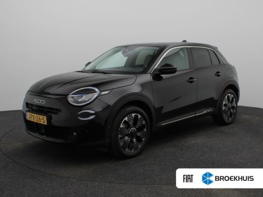 Fiat 600e La Prima 54 kWh | SOH 98% | Keyless | Dodehoekdetectie | Navi | Stoelverwarming | 18"LMV | Camera... ActivLease financial lease