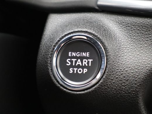 Fiat 600e La Prima 54 kWh | SOH 98% | Keyless | Dodehoekdetectie | Navi | Stoelverwarming | 18"LMV | Camera... ActivLease financial lease