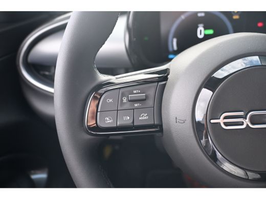 Fiat 600e Sport 54 kWh DEMO-DEAL! Tot 8 Jaar Garantie! | Massage | Alcantara | Elektr. Achterklep | Adaptiv... ActivLease financial lease