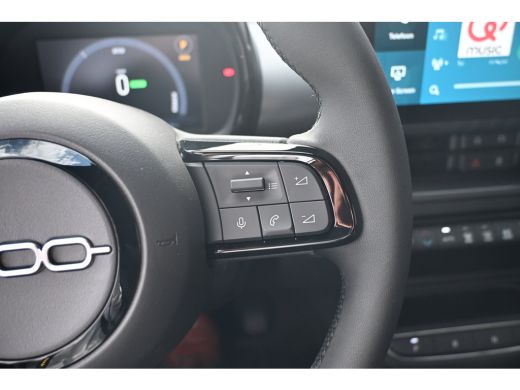Fiat 600e Sport 54 kWh DEMO-DEAL! Tot 8 Jaar Garantie! | Massage | Alcantara | Elektr. Achterklep | Adaptiv... ActivLease financial lease