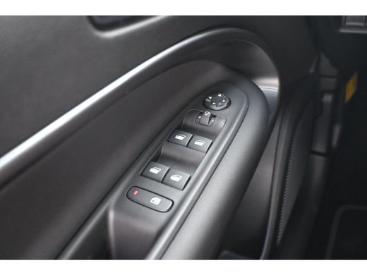Fiat 600e Sport 54 kWh DEMO-DEAL! Tot 8 Jaar Garantie! | Massage | Alcantara | Elektr. Achterklep | Adaptiv... ActivLease financial lease