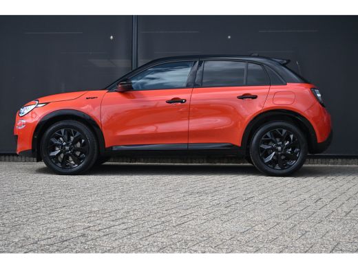 Fiat 600e Sport 54 kWh DEMO-DEAL! Tot 8 Jaar Garantie! | Massage | Alcantara | Elektr. Achterklep | Adaptiv... ActivLease financial lease