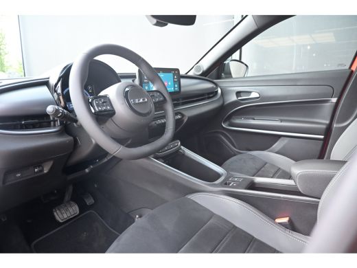 Fiat 600e Sport 54 kWh DEMO-DEAL! Tot 8 Jaar Garantie! | Massage | Alcantara | Elektr. Achterklep | Adaptiv... ActivLease financial lease