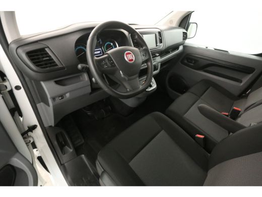 Fiat E-Scudo 75 kWh L3H1 | Snelladen | SOH 93% | Clima | Camera | 3 Zits | Carplay | Cruise | Parkeersens. ActivLease financial lease