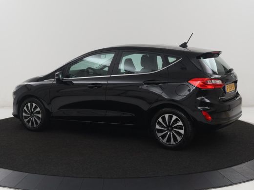 Ford Fiesta 1.0 EcoBoost Hybrid Titanium | Cruise control | Park assist | Climate control | Navigatie | Carpl... ActivLease financial lease