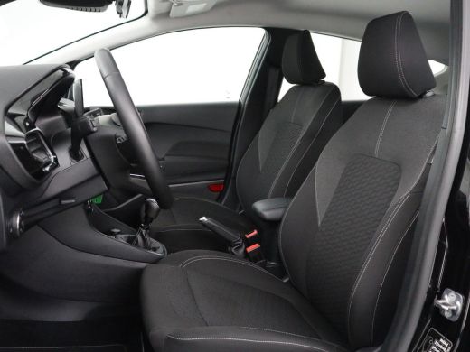 Ford Fiesta 1.0 EcoBoost Hybrid Titanium | Cruise control | Park assist | Climate control | Navigatie | Carpl... ActivLease financial lease