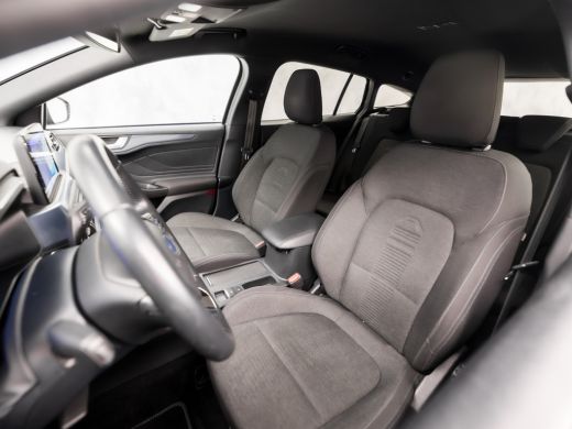 Ford Focus 1.0 EcoBoost Hybrid Active X 155Pk (VIRTUAL COCKPIT, APPLE CARPLAY, CAMERA, ZWART HEMEL, SPORTSTO... ActivLease financial lease