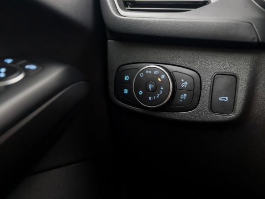 Ford Focus 1.0 EcoBoost Hybrid Active X 155Pk (VIRTUAL COCKPIT, APPLE CARPLAY, CAMERA, ZWART HEMEL, SPORTSTO... ActivLease financial lease
