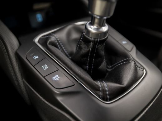 Ford Focus 1.0 EcoBoost Hybrid Active X 155Pk (VIRTUAL COCKPIT, APPLE CARPLAY, CAMERA, ZWART HEMEL, SPORTSTO... ActivLease financial lease