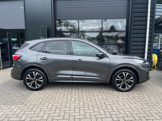 Ford Kuga 2.5 225 PK PHEV ST-Line | ELEKTR. WEGKLAPB. TREKHAAK| STOEL, STUUR & VOORRUITVERWARMING| ADAPTIEV... ActivLease financial lease