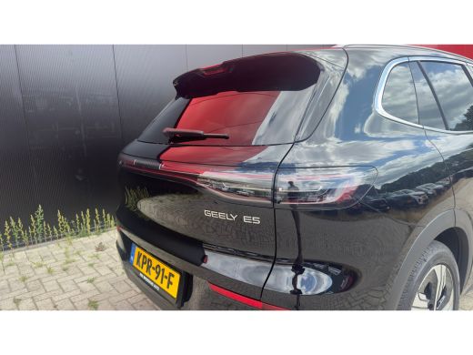 Geely E5 Max + 68 kWh | Elektrisch Verstelbare Stoelen | Stoelverwarming Voor | Stoelverkoeling Voor | Sto... ActivLease financial lease