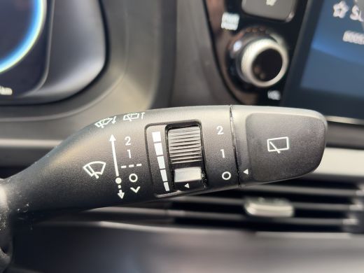 Hyundai i20 1.0 T-GDI 100pk Comfort | Airco | Camera | Carplay | Cruise control | Dodehoek detectie | Navigat... ActivLease financial lease