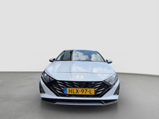 Hyundai i20 1.0 T-GDI 100pk Comfort | Airco | Camera | Carplay | Cruise control | Dodehoek detectie | Navigat... ActivLease financial lease